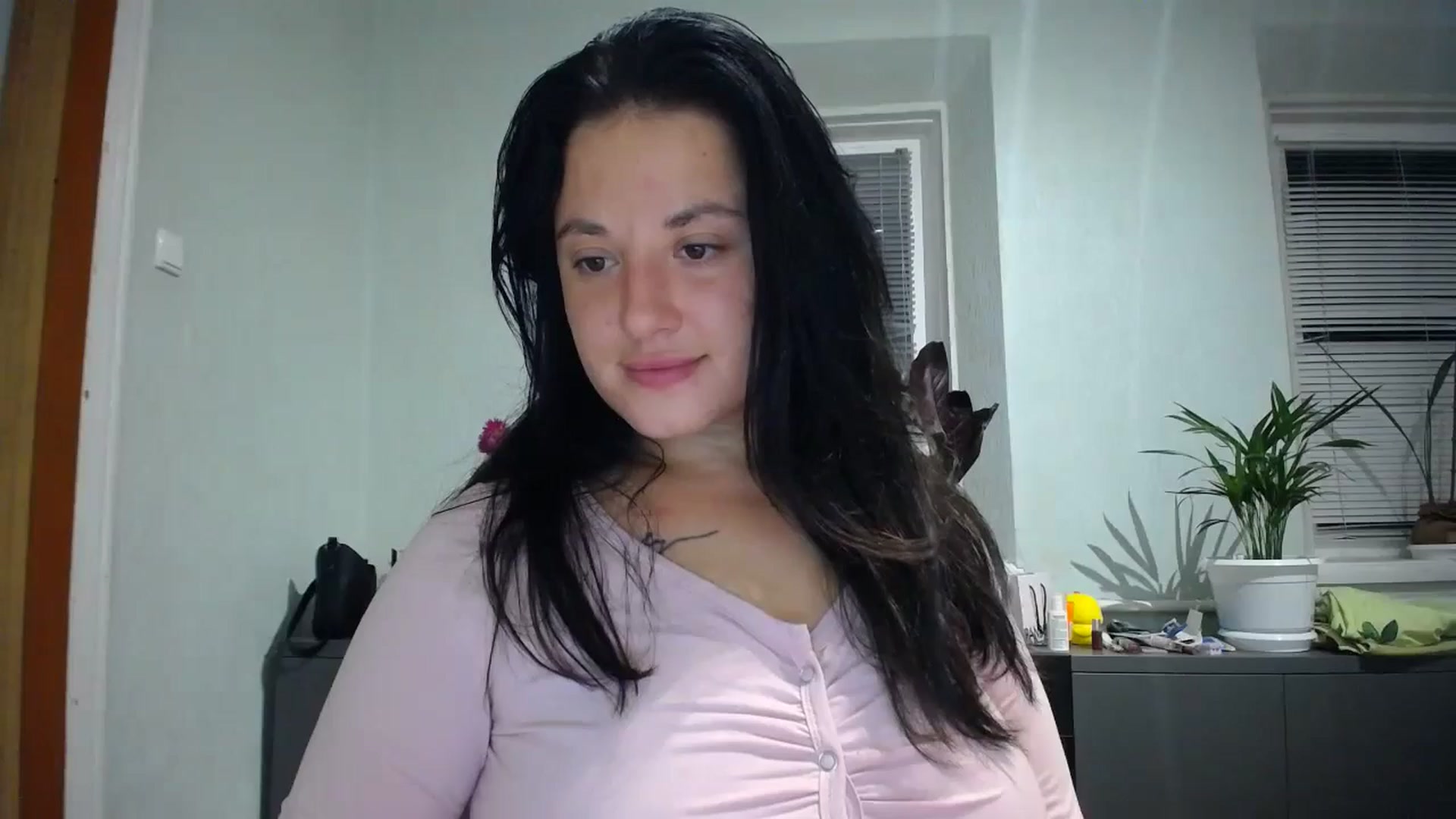 Gallery image thumbnail from DaddyWFantast's myfreecams stream on, 08/25/2024, 19:49 image 14 of 20