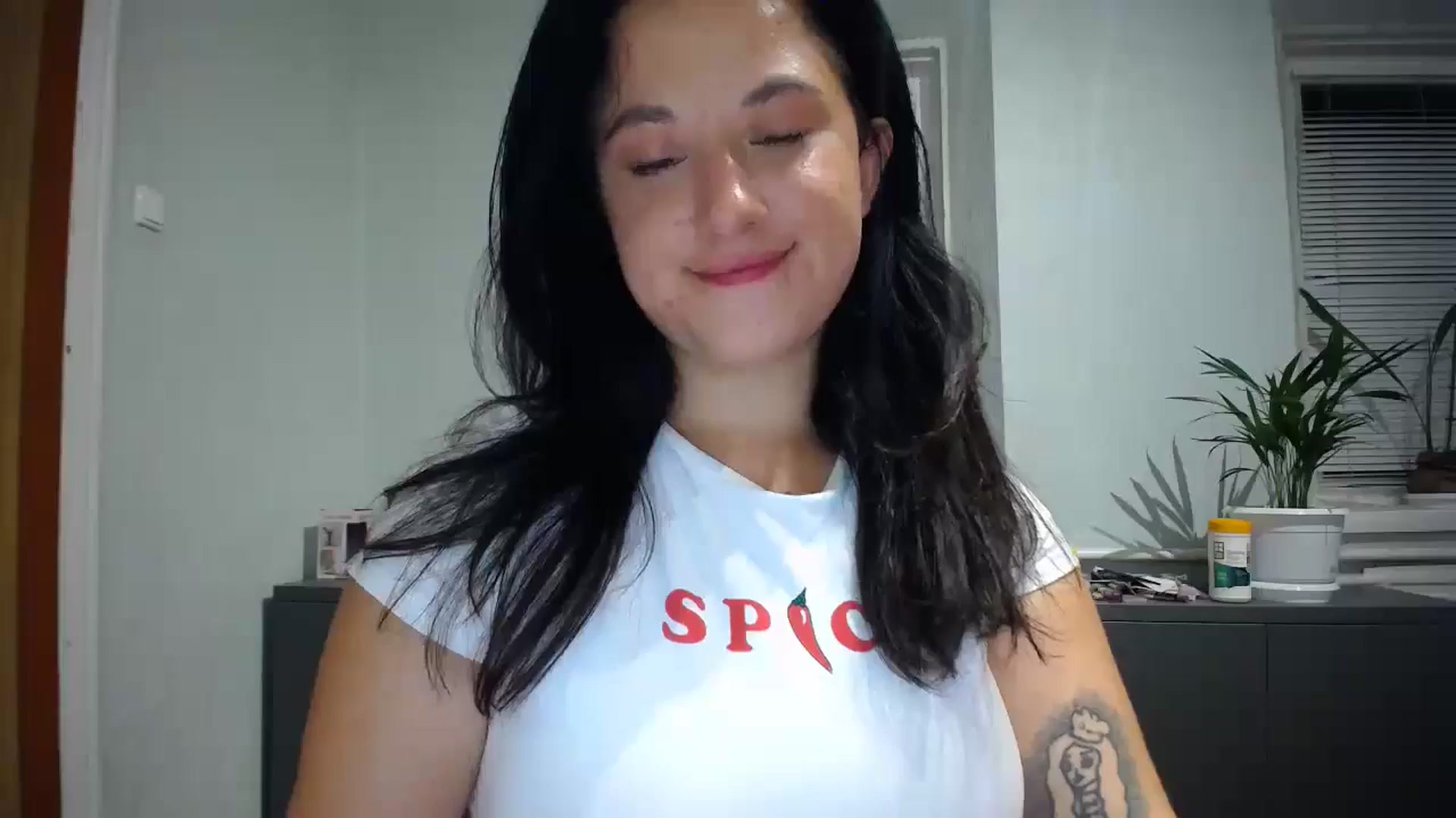 Gallery image thumbnail from DaddyWFantast's myfreecams stream on, 08/31/2024, 20:17 image 15 of 20