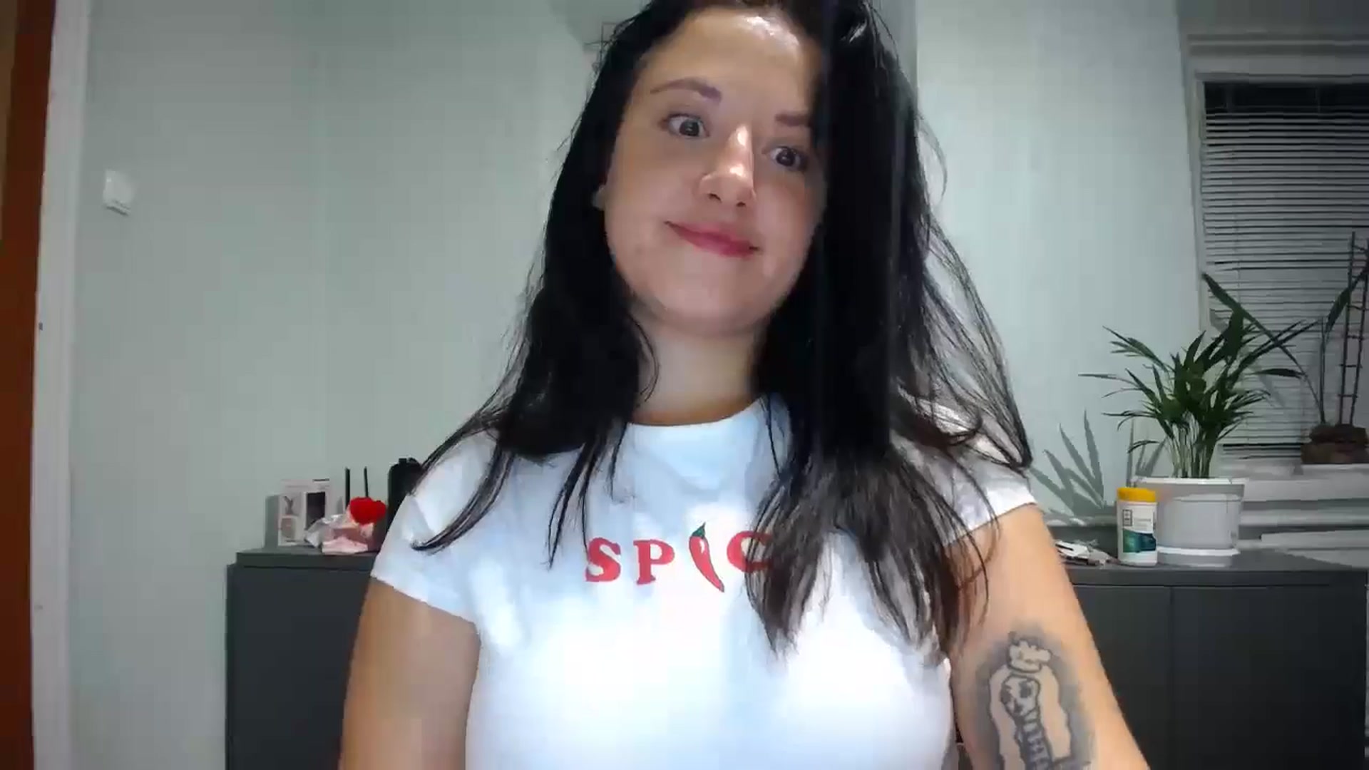 Gallery image thumbnail from DaddyWFantast's myfreecams stream on, 08/31/2024, 20:17 image 9 of 20