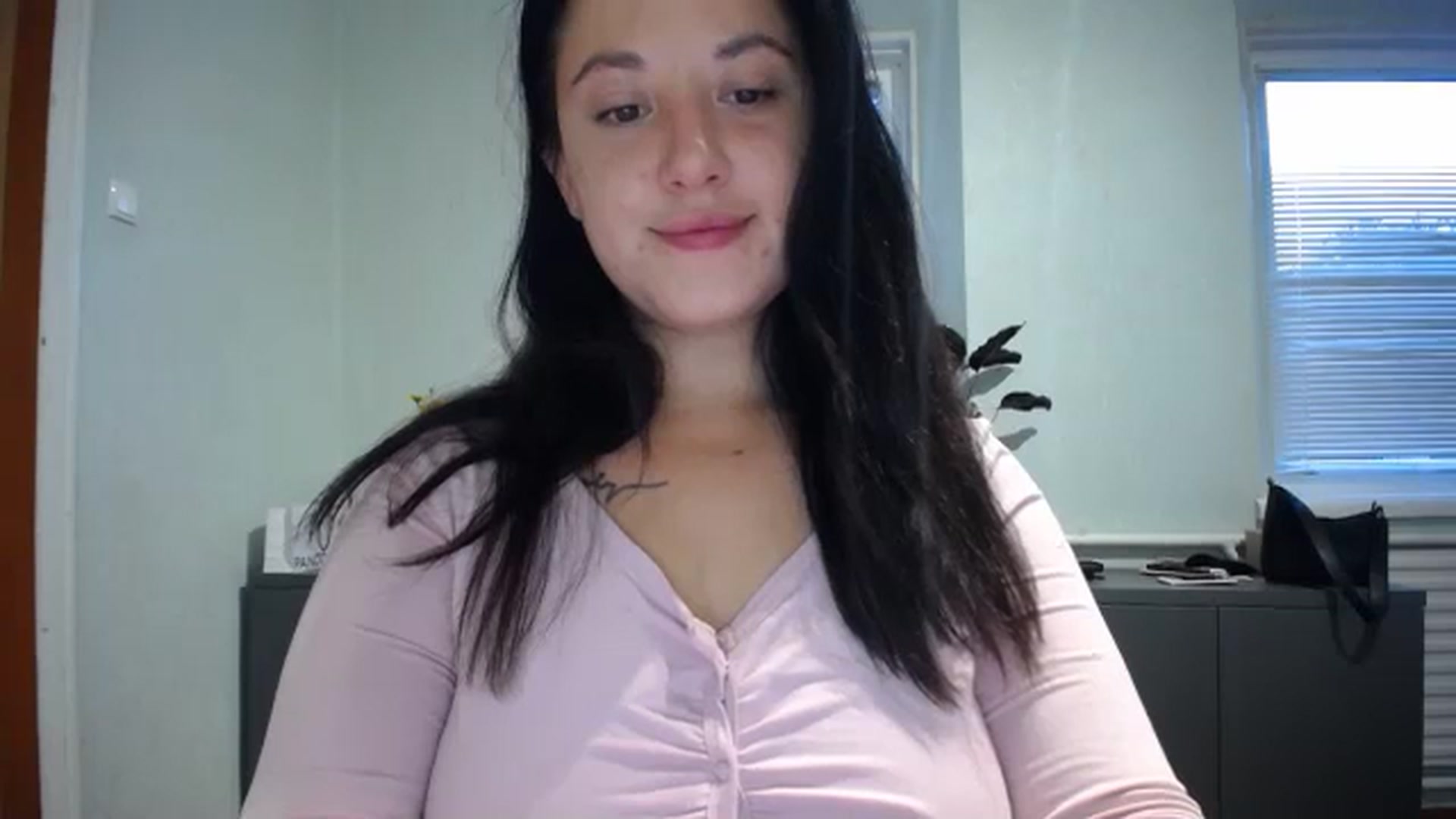Gallery image thumbnail from DaddyWFantast's myfreecams stream on, 09/06/2024, 16:09 image 16 of 20