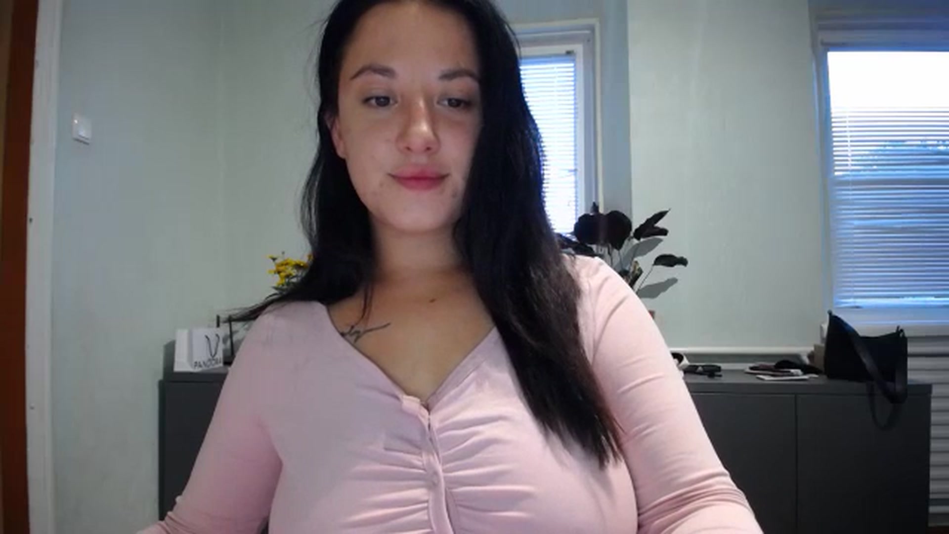 Gallery image thumbnail from DaddyWFantast's myfreecams stream on, 09/06/2024, 16:09 image 10 of 20