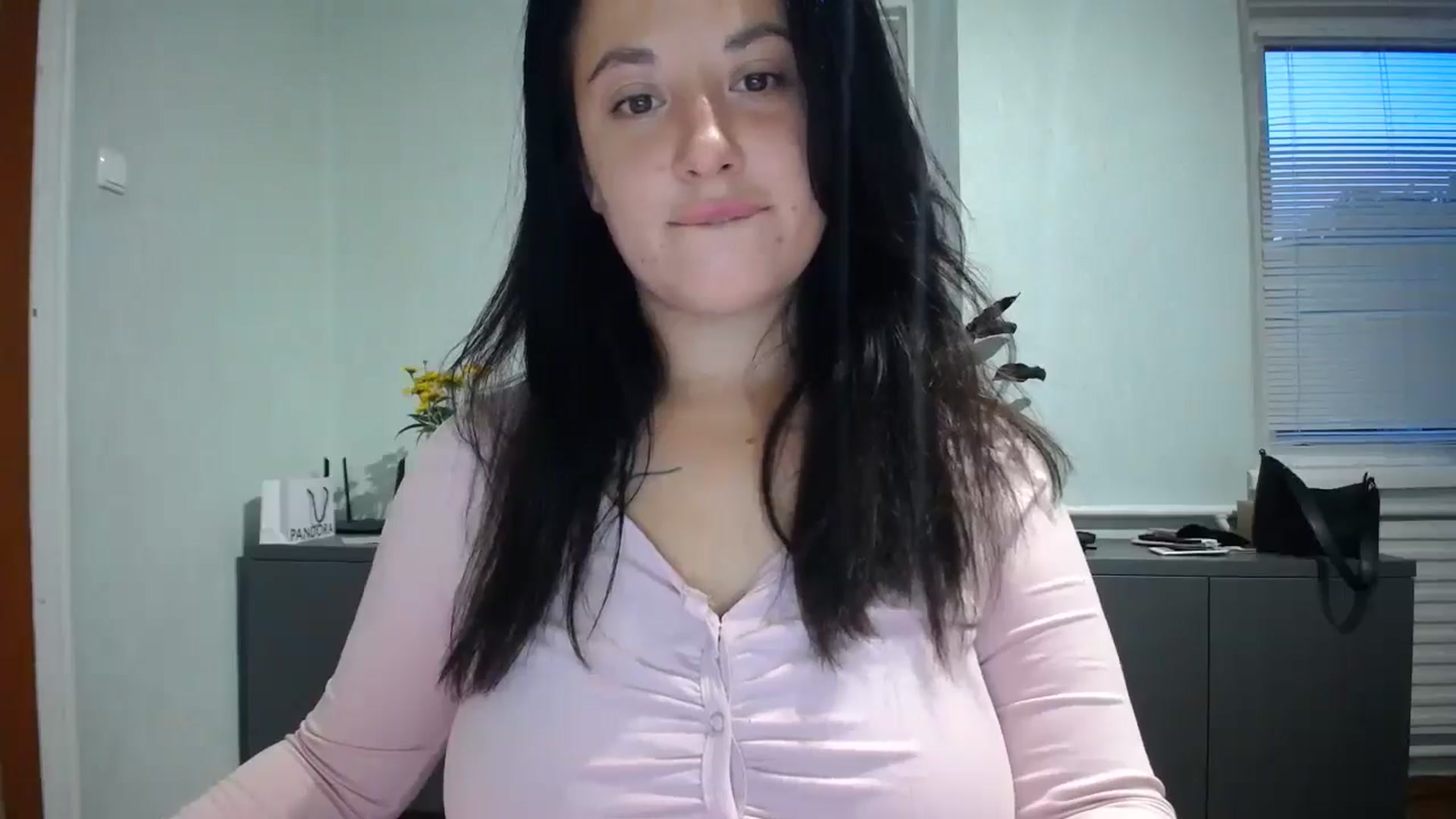 Gallery image thumbnail from DaddyWFantast's myfreecams stream on, 09/06/2024, 18:11 image 3 of 20