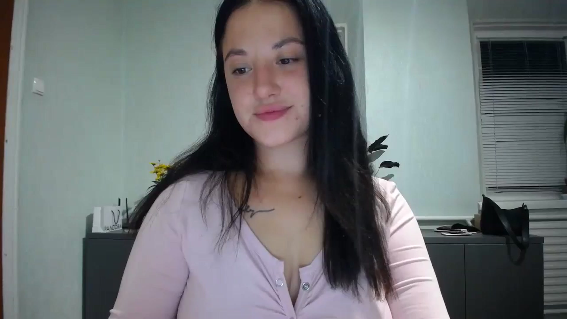 Gallery image thumbnail from DaddyWFantast's myfreecams stream on, 09/06/2024, 18:11 image 9 of 20