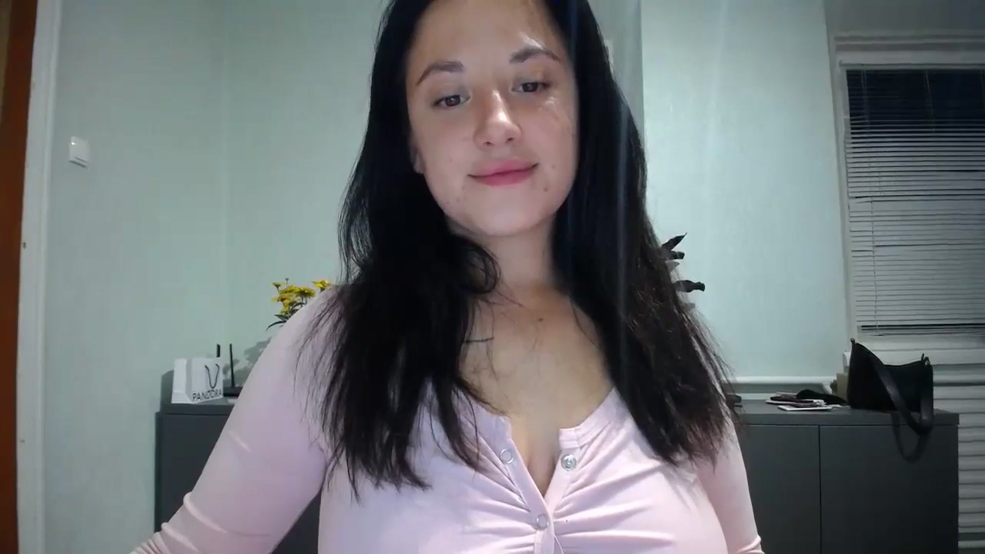 Gallery image thumbnail from DaddyWFantast's myfreecams stream on, 09/06/2024, 18:11 image 8 of 20