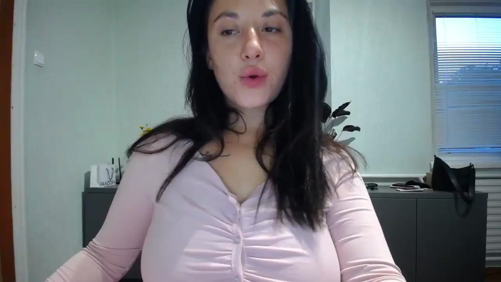 Gallery image thumbnail from DaddyWFantast's myfreecams stream on, 09/06/2024, 18:11 image 2 of 20