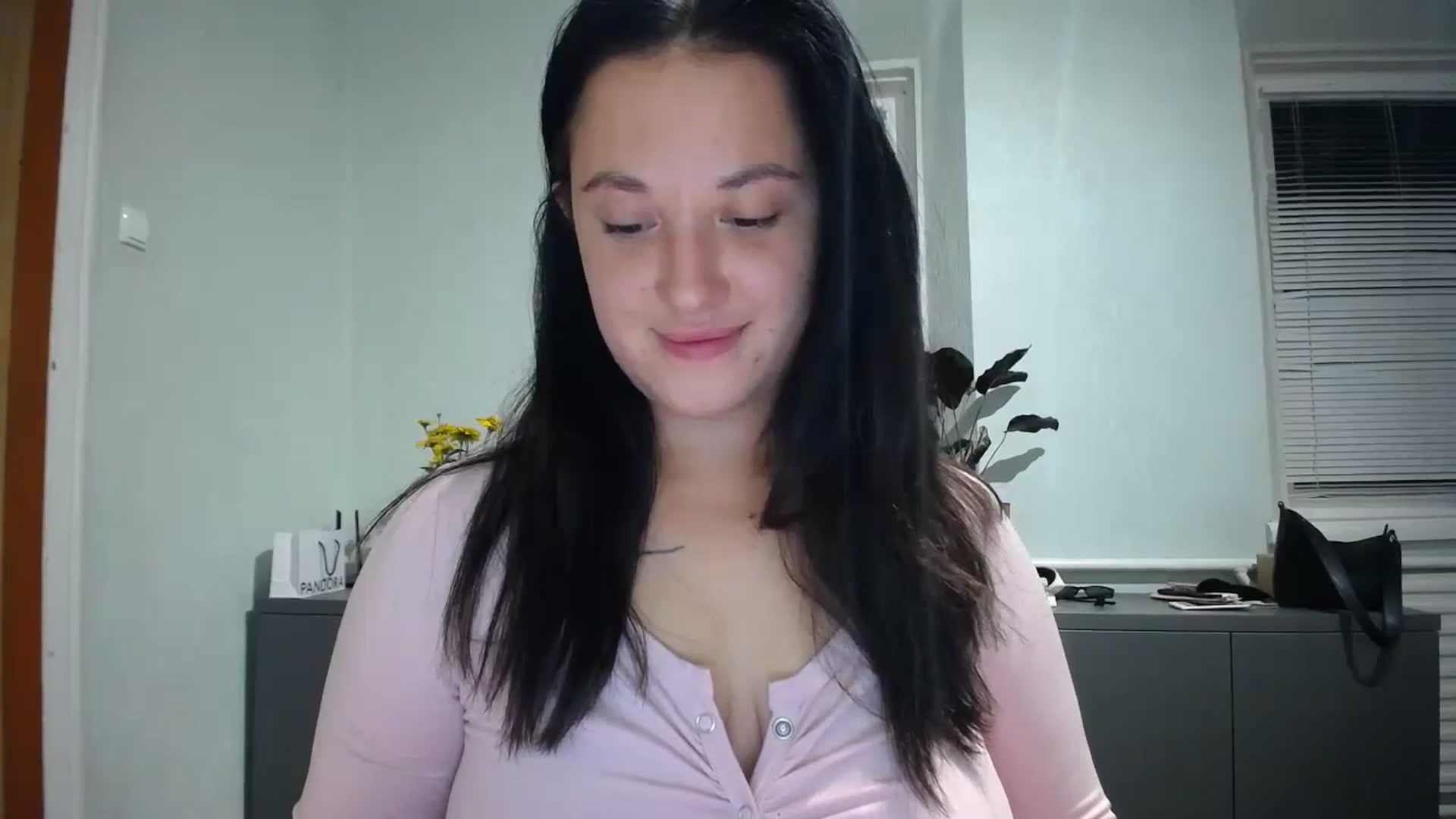 Gallery image thumbnail from DaddyWFantast's myfreecams stream on, 09/06/2024, 18:11 image 14 of 20
