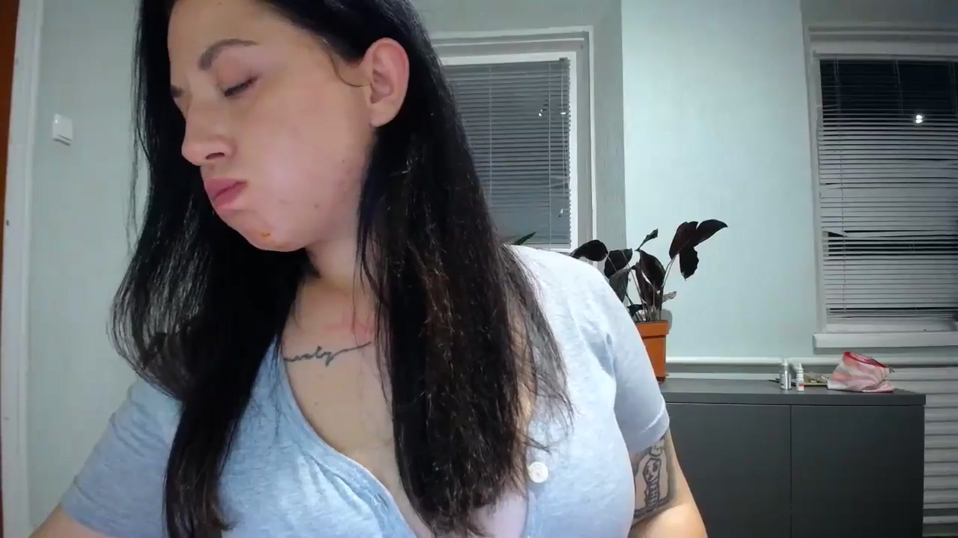 Gallery image thumbnail from DaddyWFantast's myfreecams stream on, 10/11/2024, 15:47 image 18 of 20