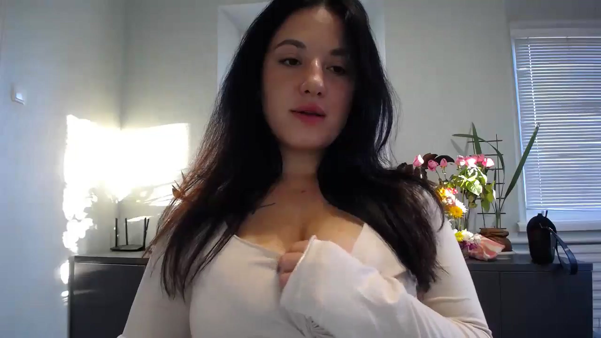 Gallery image thumbnail from DaddyWFantast's myfreecams stream on, 11/03/2024, 14:35 image 12 of 20