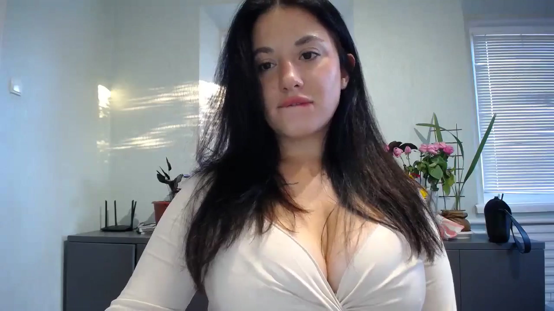 Gallery image thumbnail from DaddyWFantast's myfreecams stream on, 11/03/2024, 14:35 image 15 of 20