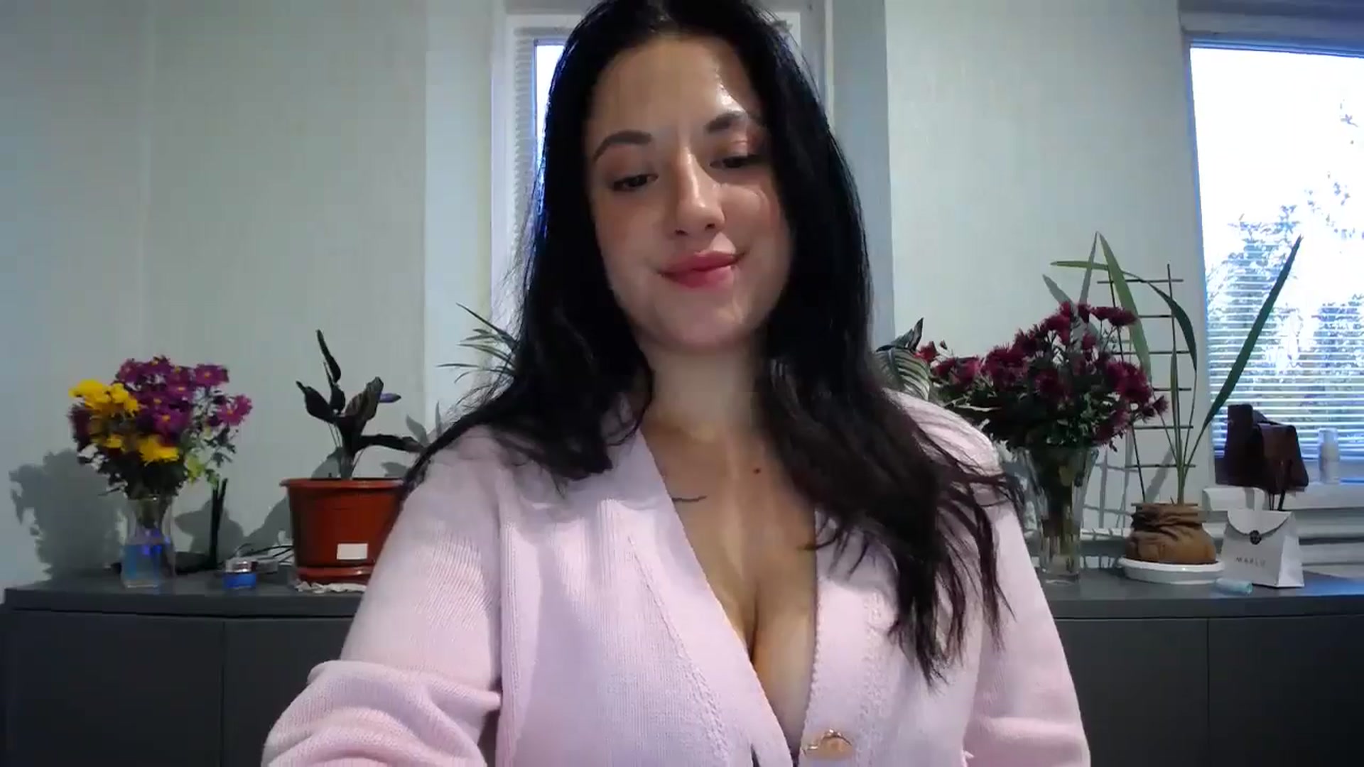 Gallery image thumbnail from DaddyWFantast's myfreecams stream on, 11/12/2024, 13:44 image 19 of 20