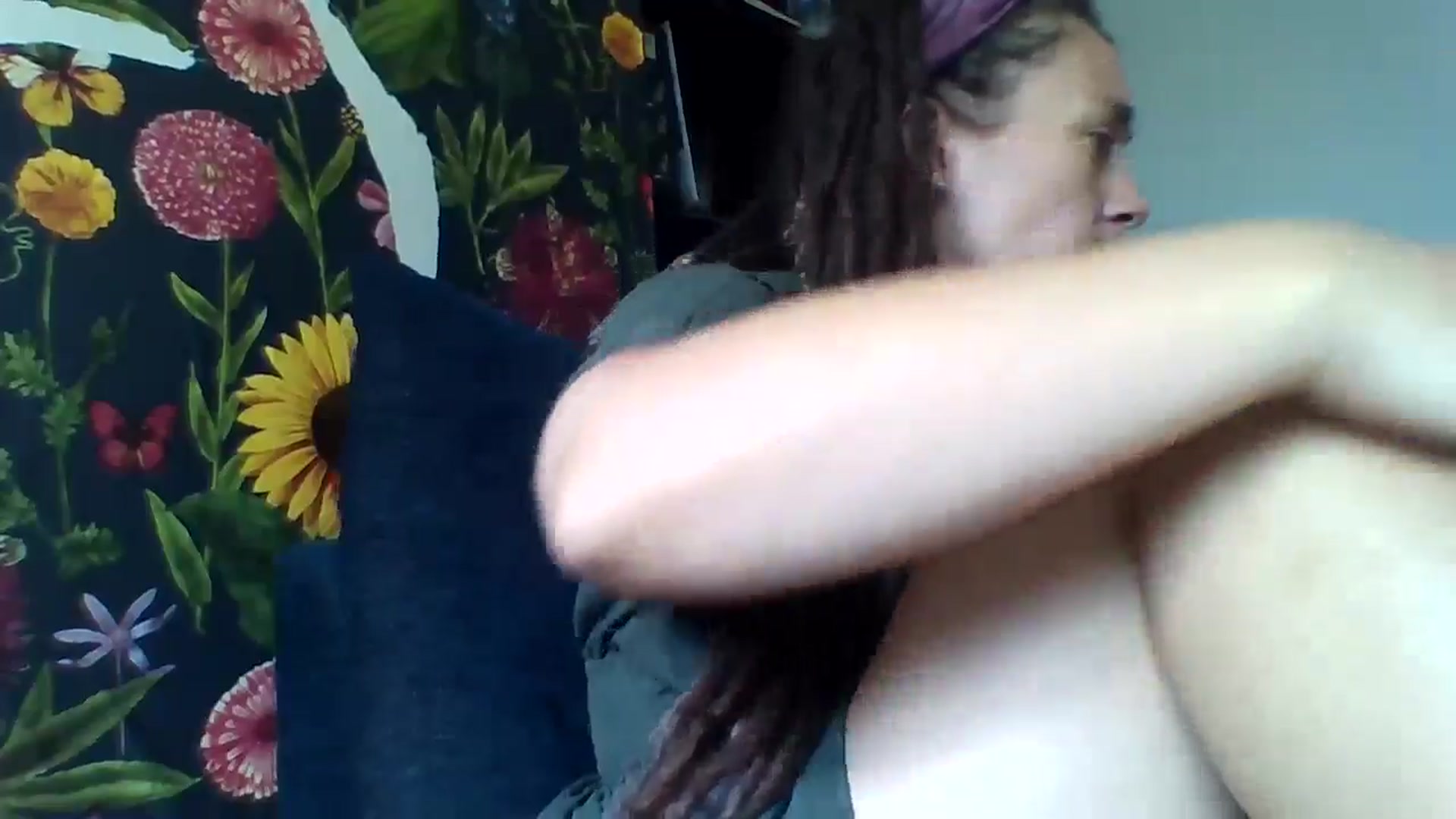 Gallery image thumbnail from Daddysgirl20's myfreecams stream on, 08/17/2024, 10:19 image 9 of 20