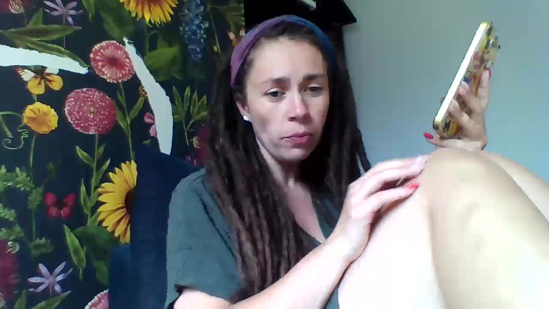 Gallery image thumbnail from Daddysgirl20's myfreecams stream on, 08/17/2024, 10:19 image 5 of 20