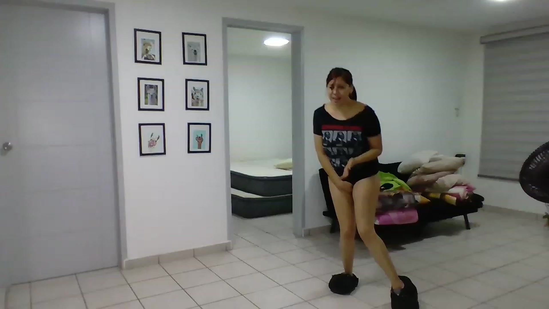 Gallery image thumbnail from DafneMFC's myfreecams stream on, 11/28/2022, 05:39 image 1 of 20