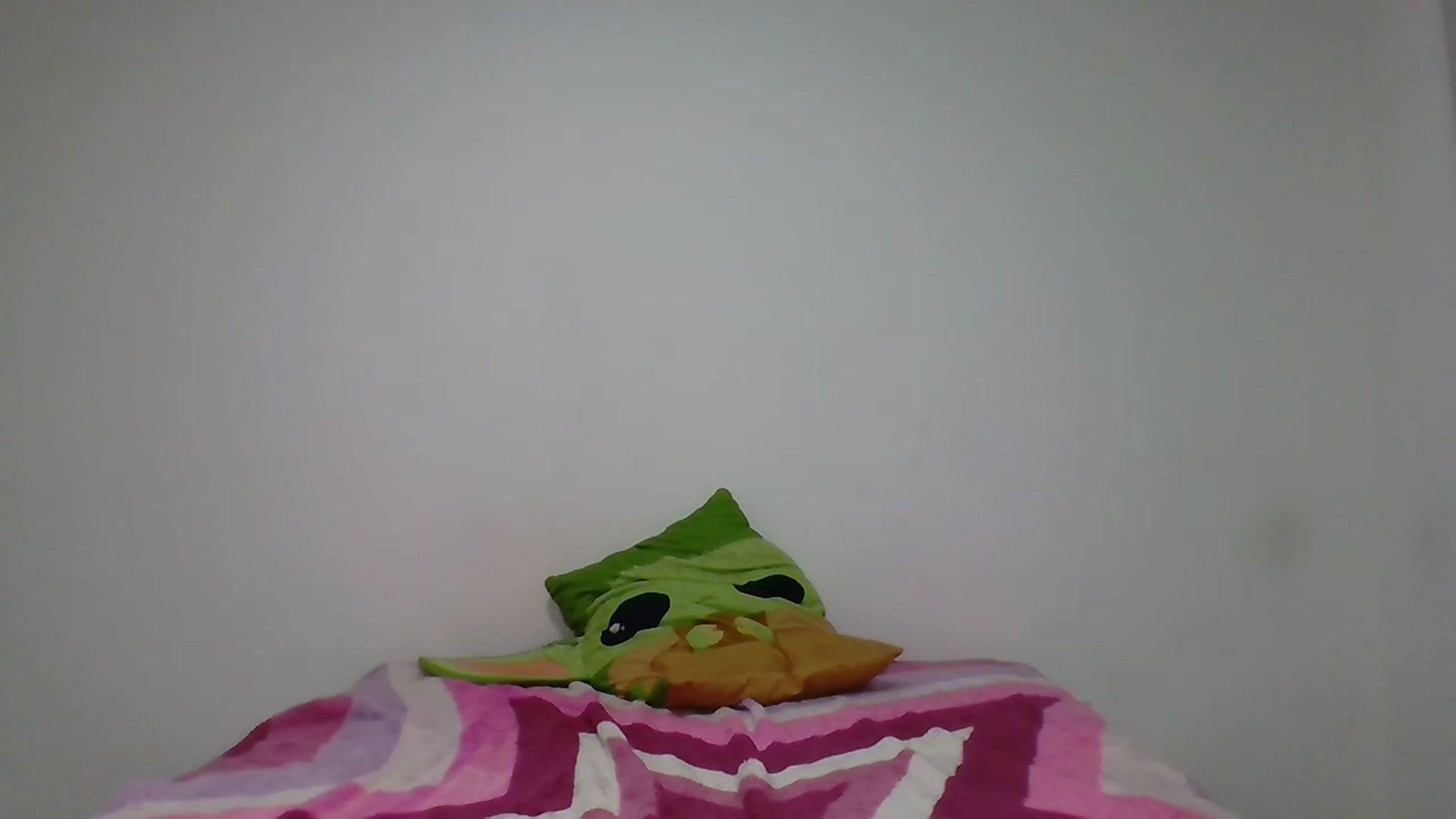 Gallery image thumbnail from DafneMFC's myfreecams stream on, 11/28/2022, 06:05 image 1 of 20