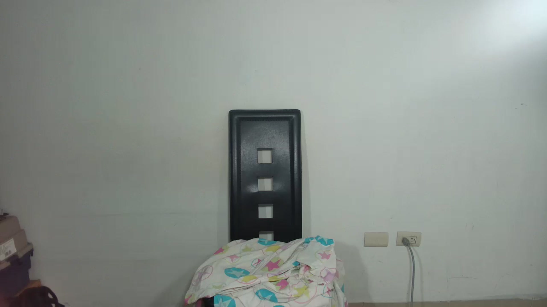 Gallery image thumbnail from DafneMFC's myfreecams stream on, 04/15/2025, 08:22 image 8 of 20