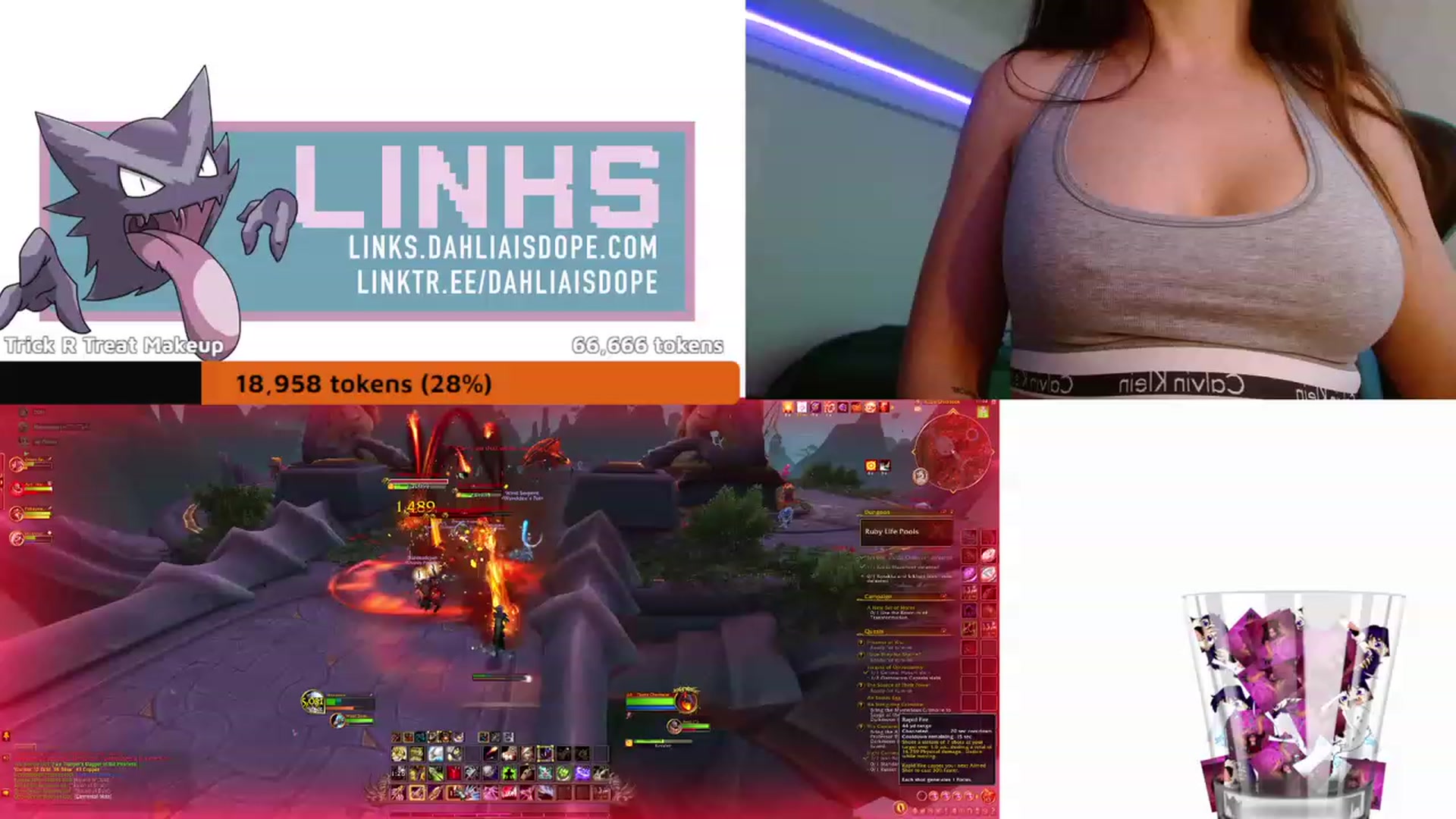 Gallery image thumbnail from DahliaIsDopey's myfreecams stream on, 12/16/2022, 06:04 image 15 of 20