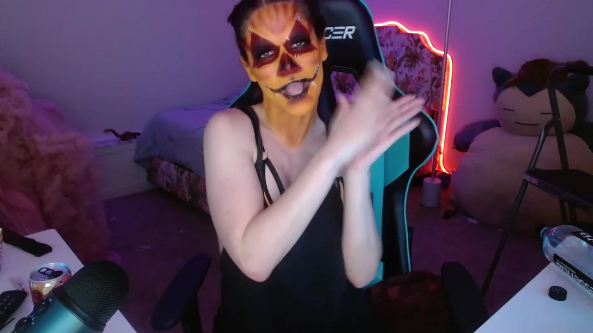 Gallery image thumbnail from DahliaIsDopey's myfreecams stream on, 01/21/2023, 04:41 image 14 of 20