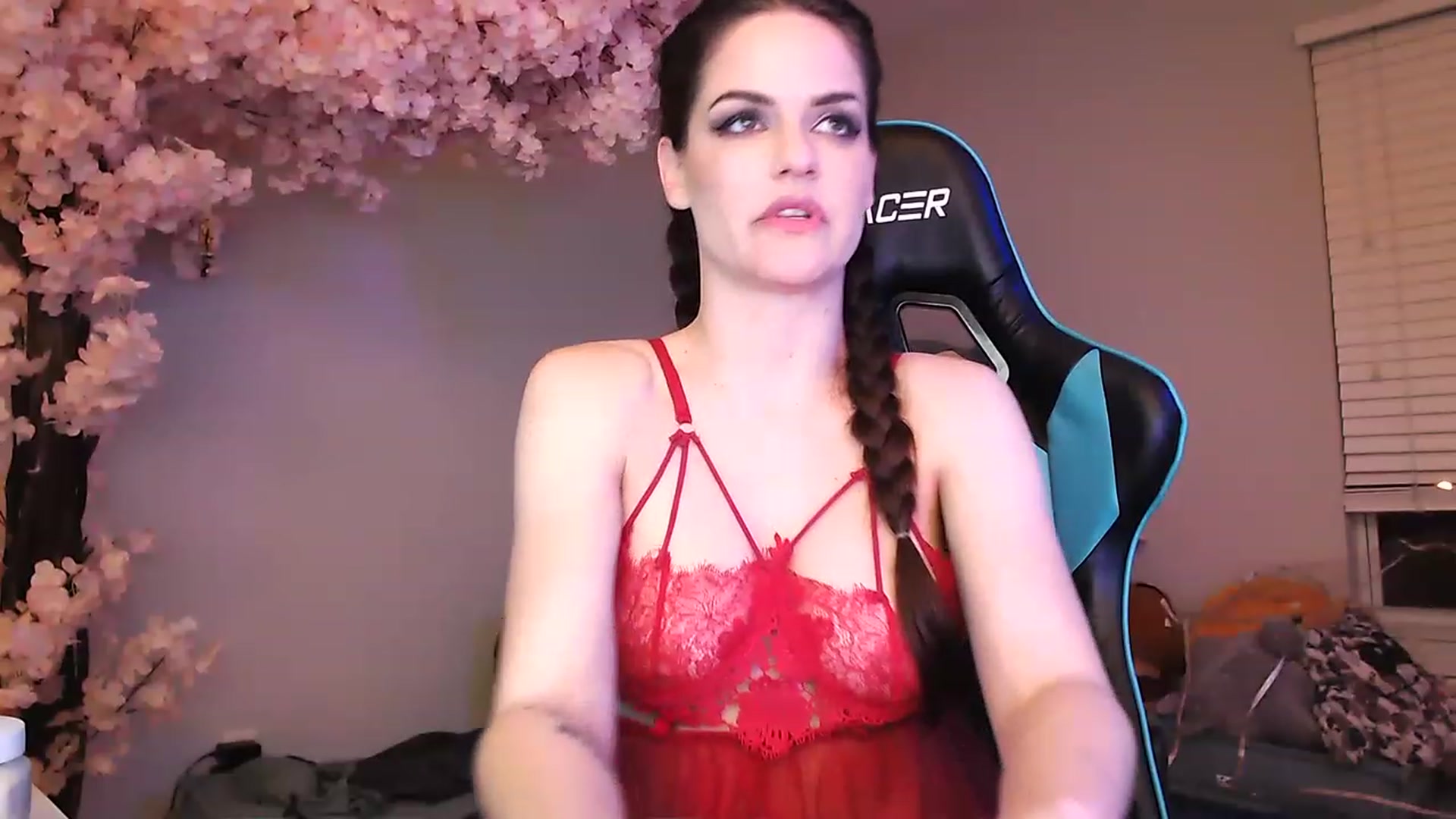 Gallery image thumbnail from DahliaIsDopey's myfreecams stream on, 02/21/2023, 06:10 image 13 of 20