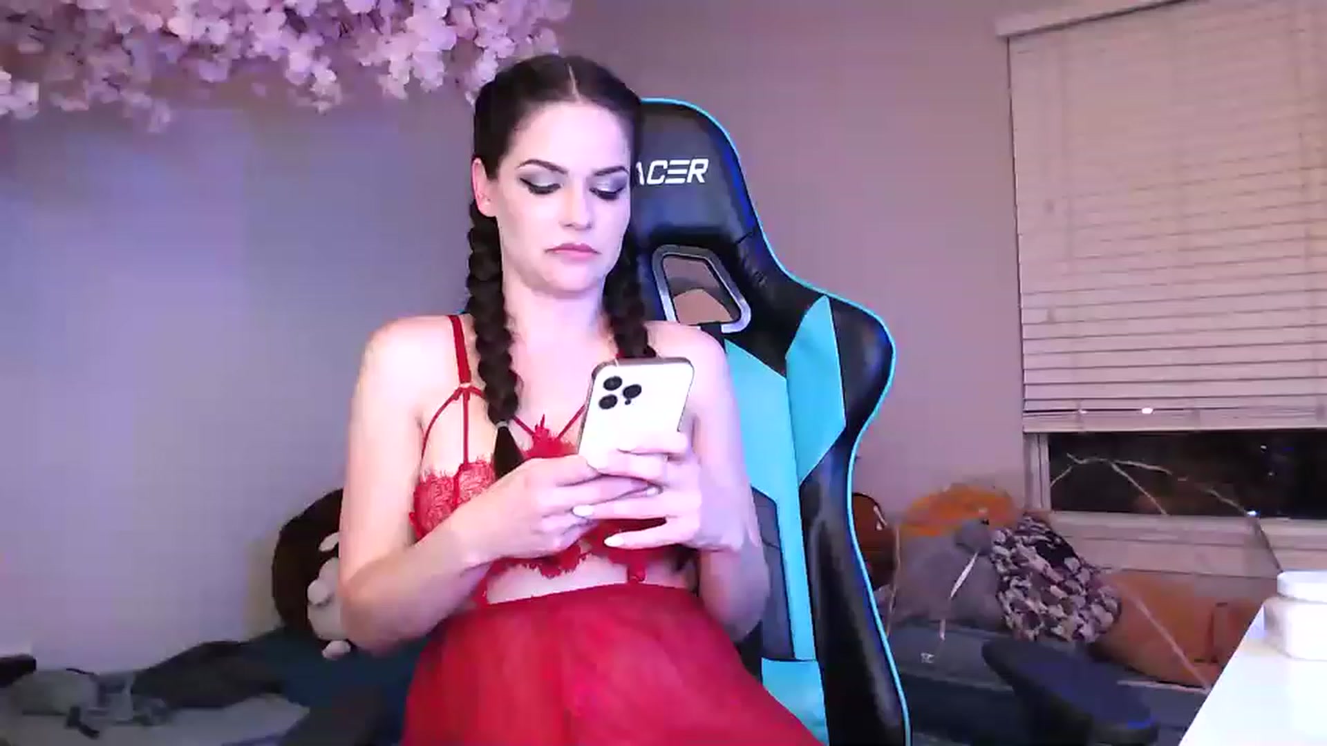 Gallery image thumbnail from DahliaIsDopey's myfreecams stream on, 02/21/2023, 07:36 image 3 of 20