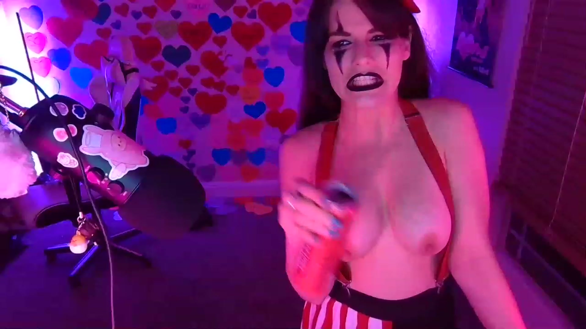Gallery image thumbnail from DahliaIsDopey's myfreecams stream on, 03/04/2023, 04:04 image 18 of 20