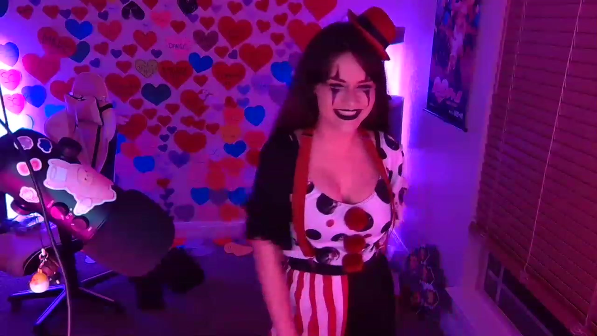 Gallery image thumbnail from DahliaIsDopey's myfreecams stream on, 03/04/2023, 04:04 image 7 of 20