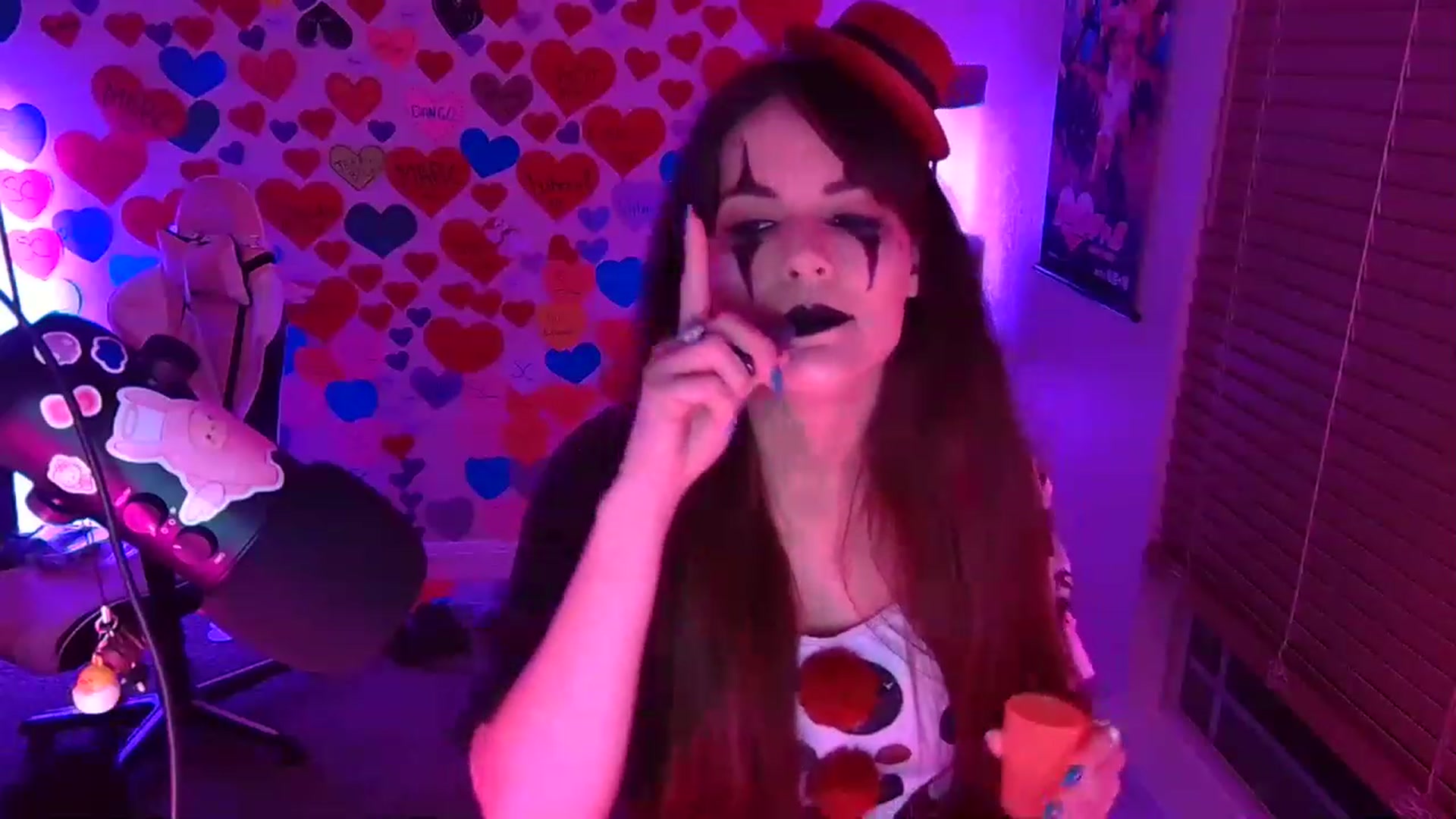 Gallery image thumbnail from DahliaIsDopey's myfreecams stream on, 03/04/2023, 04:04 image 6 of 20