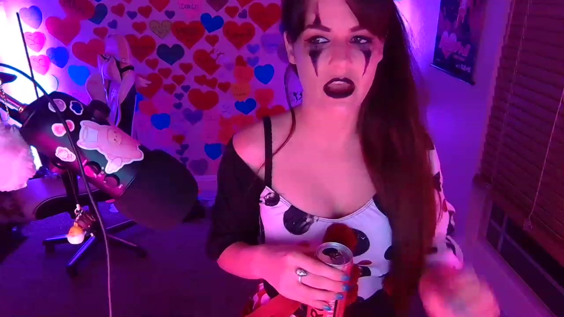 Gallery image thumbnail from DahliaIsDopey's myfreecams stream on, 03/04/2023, 04:04 image 20 of 20