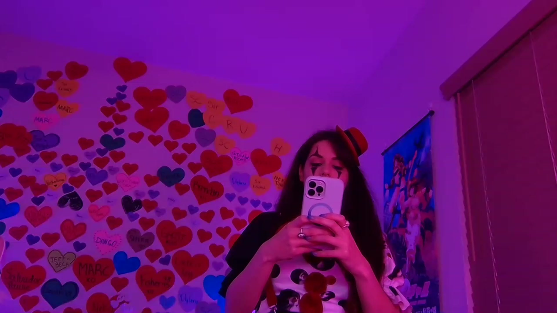 Gallery image thumbnail from DahliaIsDopey's myfreecams stream on, 03/04/2023, 04:04 image 9 of 20