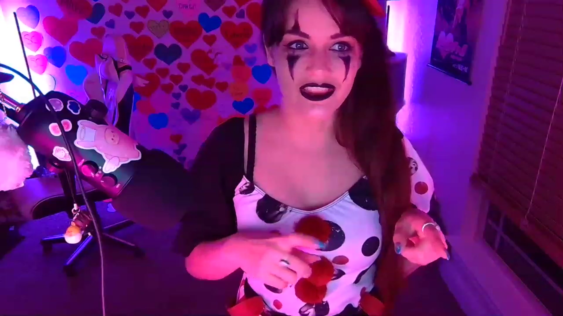 Gallery image thumbnail from DahliaIsDopey's myfreecams stream on, 03/04/2023, 04:04 image 13 of 20