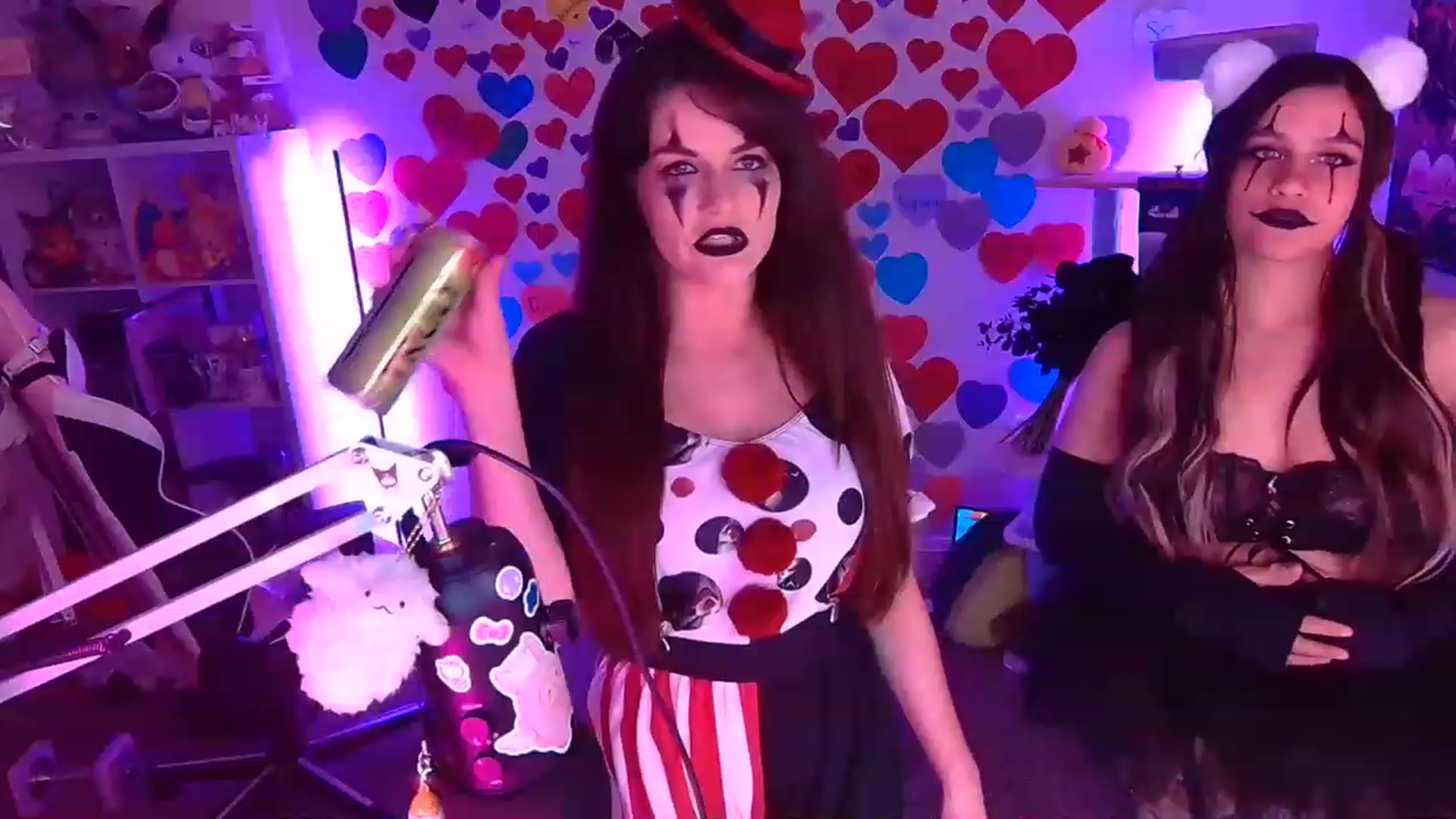 Gallery image thumbnail from DahliaIsDopey's myfreecams stream on, 03/04/2023, 05:28 image 8 of 20