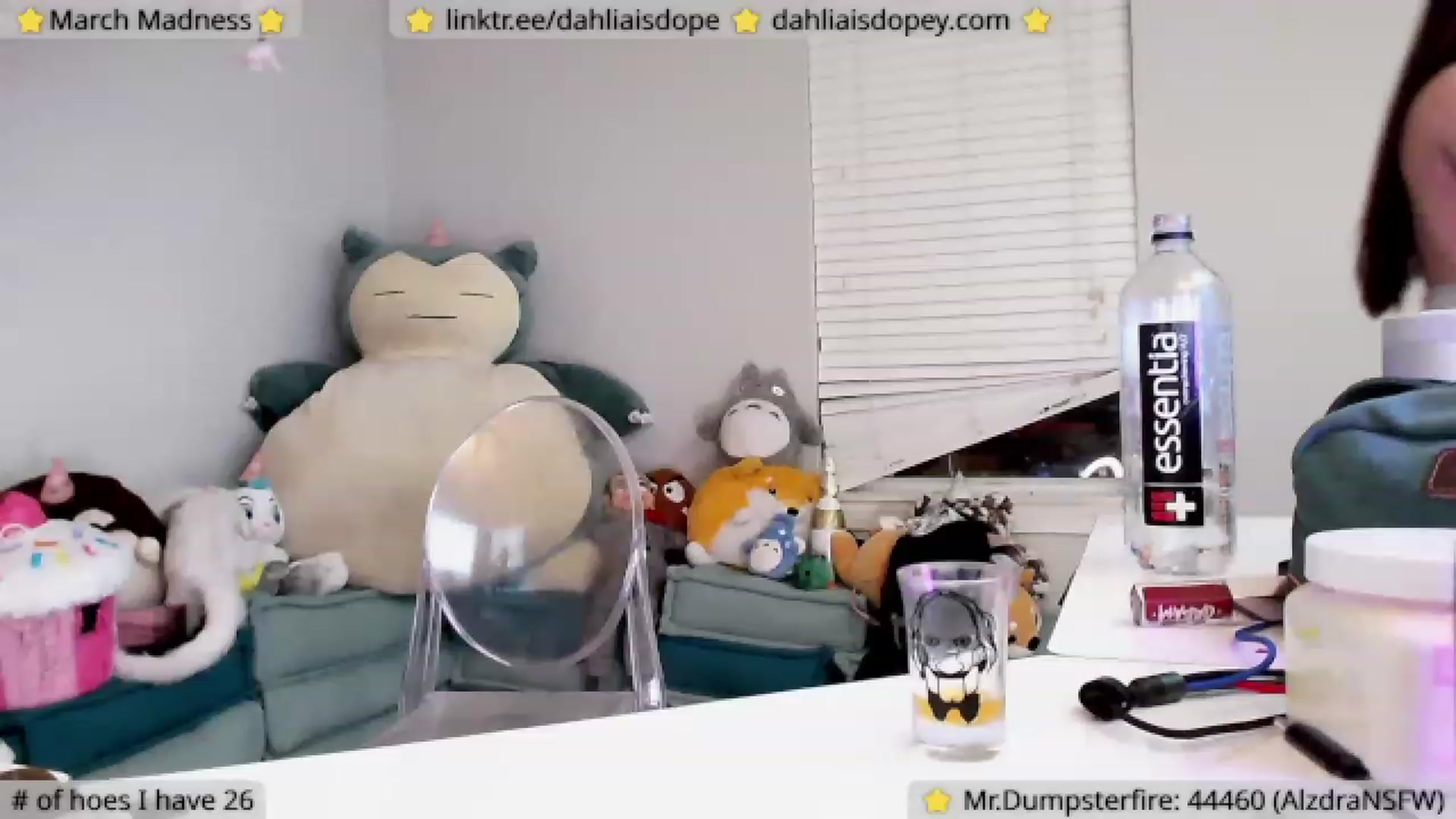 Gallery image thumbnail from DahliaIsDopey's myfreecams stream on, 03/18/2023, 07:22 image 13 of 20