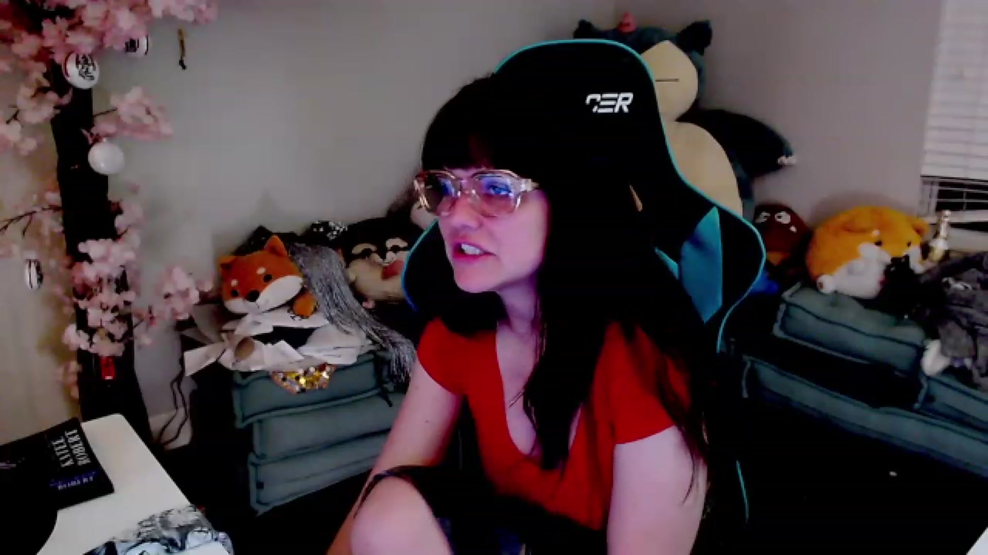 Gallery image thumbnail from DahliaIsDopey's myfreecams stream on, 04/24/2023, 05:13 image 9 of 20