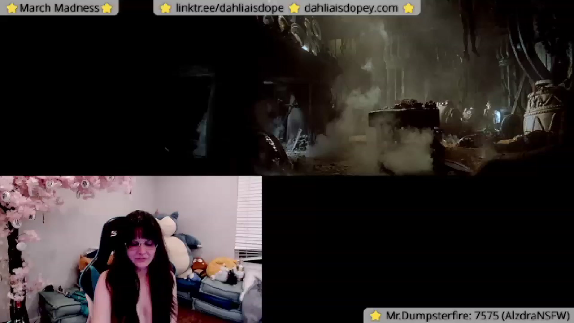 Gallery image thumbnail from DahliaIsDopey's myfreecams stream on, 05/01/2023, 05:43 image 8 of 20