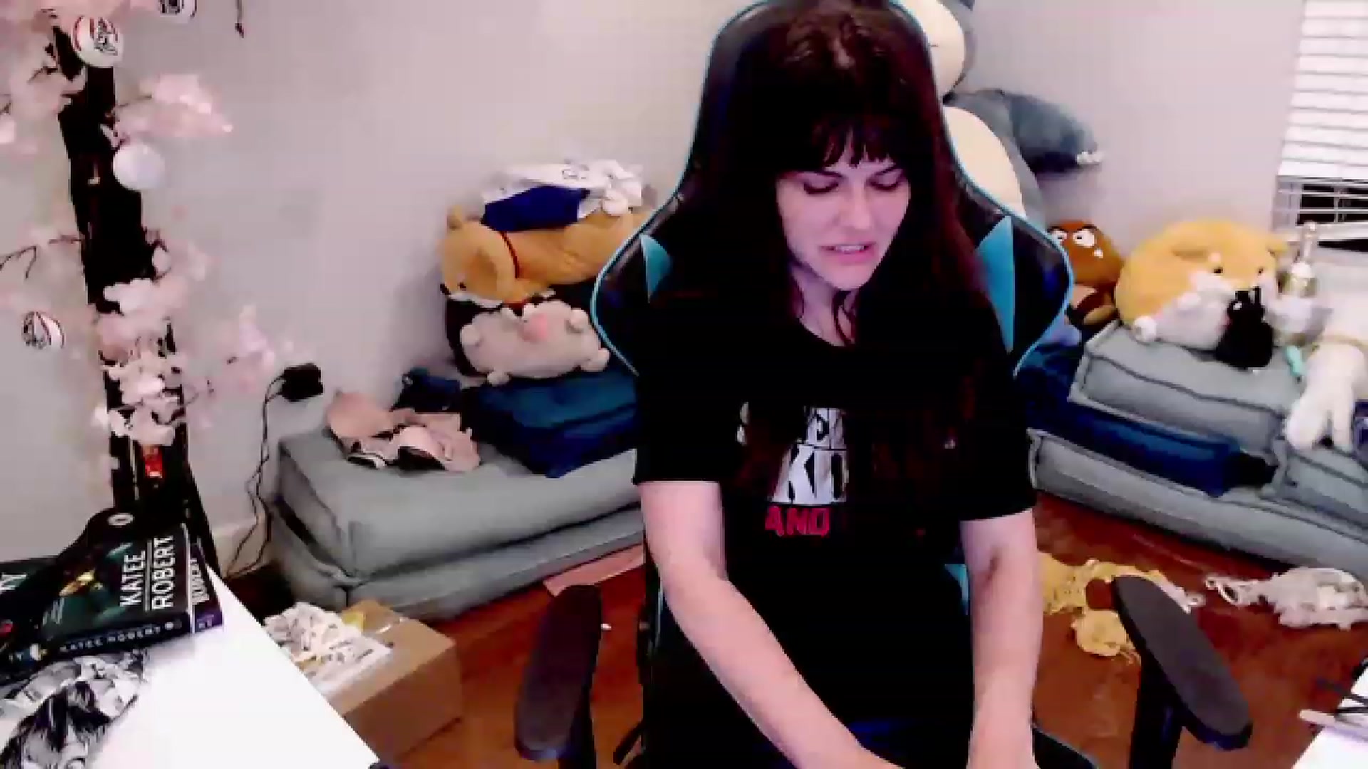 Gallery image thumbnail from DahliaIsDopey's myfreecams stream on, 05/06/2023, 03:45 image 5 of 20