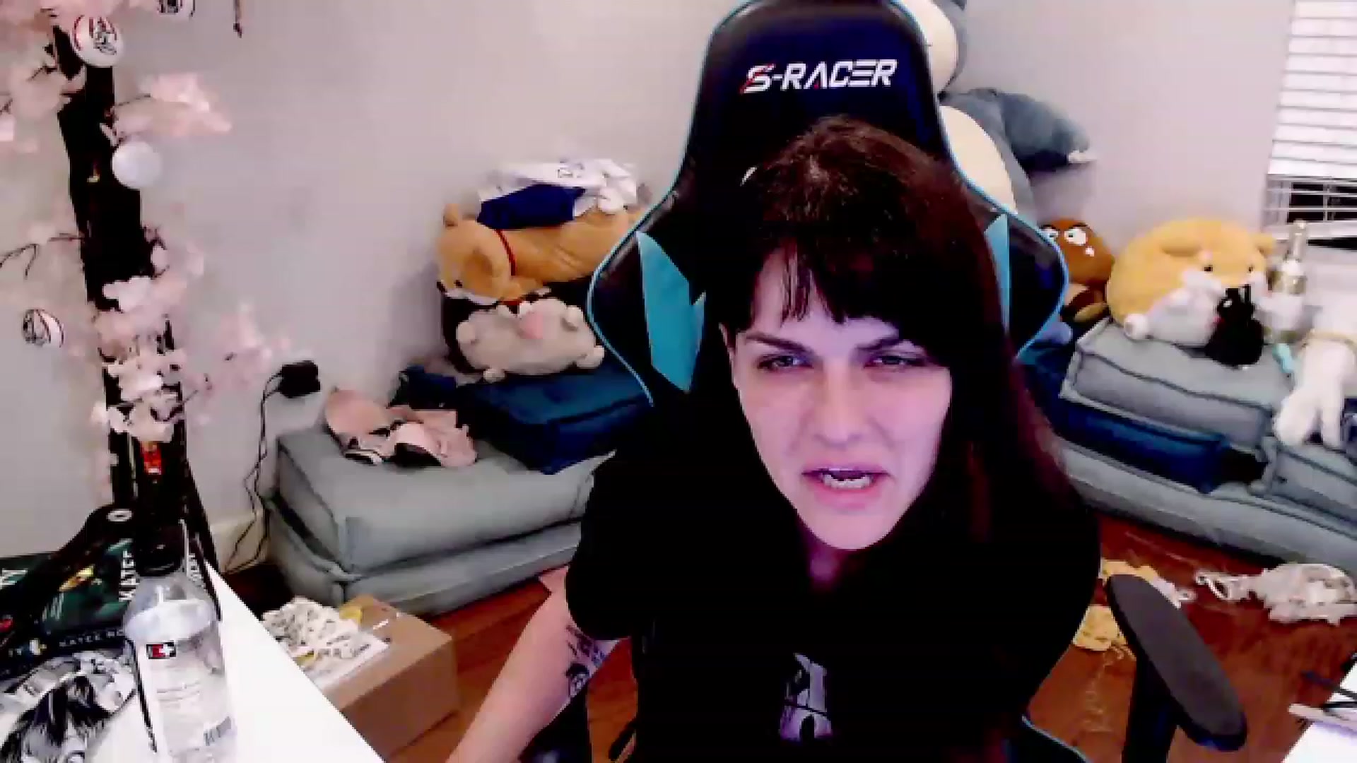Gallery image thumbnail from DahliaIsDopey's myfreecams stream on, 05/06/2023, 03:45 image 9 of 20