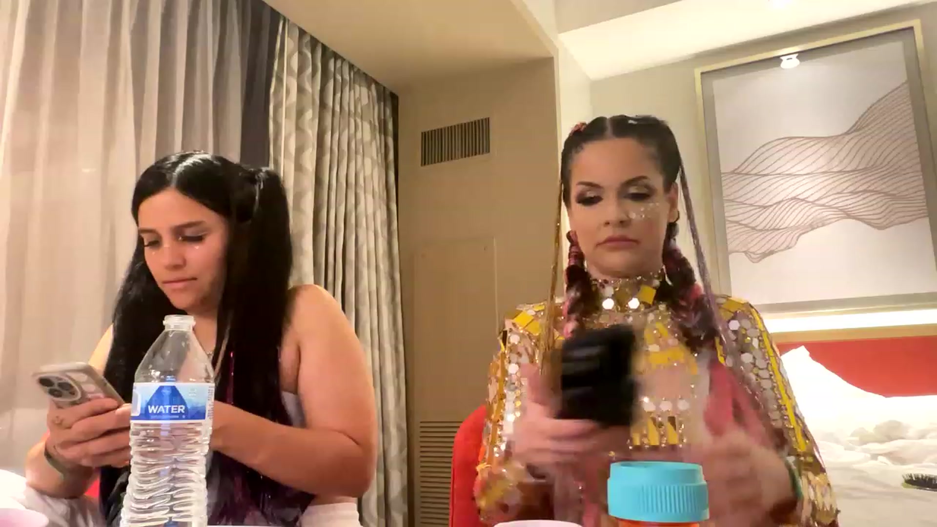 Gallery image thumbnail from DahliaIsDopey's myfreecams stream on, 05/22/2023, 04:13 image 13 of 20
