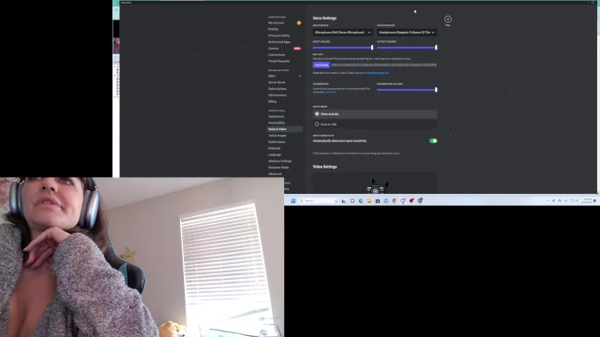 Gallery image thumbnail from DahliaIsDopey's myfreecams stream on, 06/22/2023, 18:00 image 17 of 20