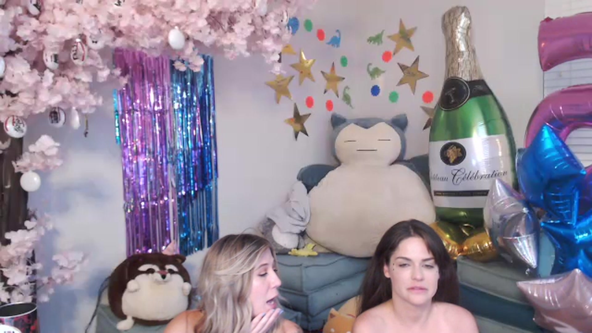 Gallery image thumbnail from DahliaIsDopey's myfreecams stream on, 07/02/2023, 06:40 image 19 of 20