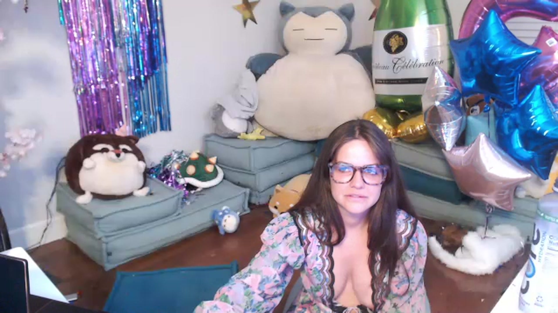 Gallery image thumbnail from DahliaIsDopey's myfreecams stream on, 07/03/2023, 03:36 image 9 of 20