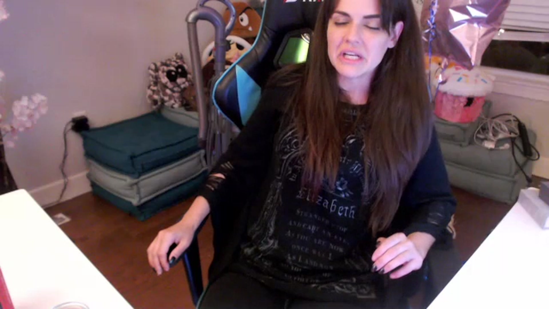 Gallery image thumbnail from DahliaIsDopey's myfreecams stream on, 07/14/2023, 02:44 image 19 of 20