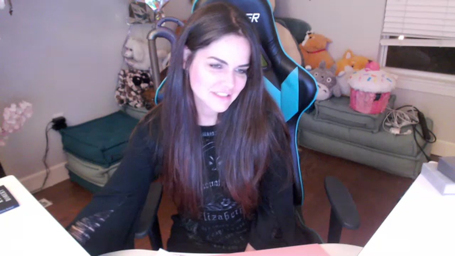 Gallery image thumbnail from DahliaIsDopey's myfreecams stream on, 07/14/2023, 02:44 image 2 of 20