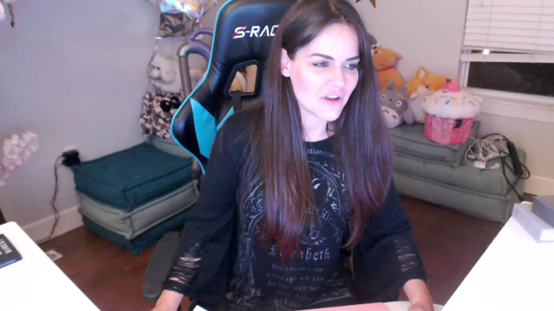 Gallery image thumbnail from DahliaIsDopey's myfreecams stream on, 07/14/2023, 02:44 image 3 of 20