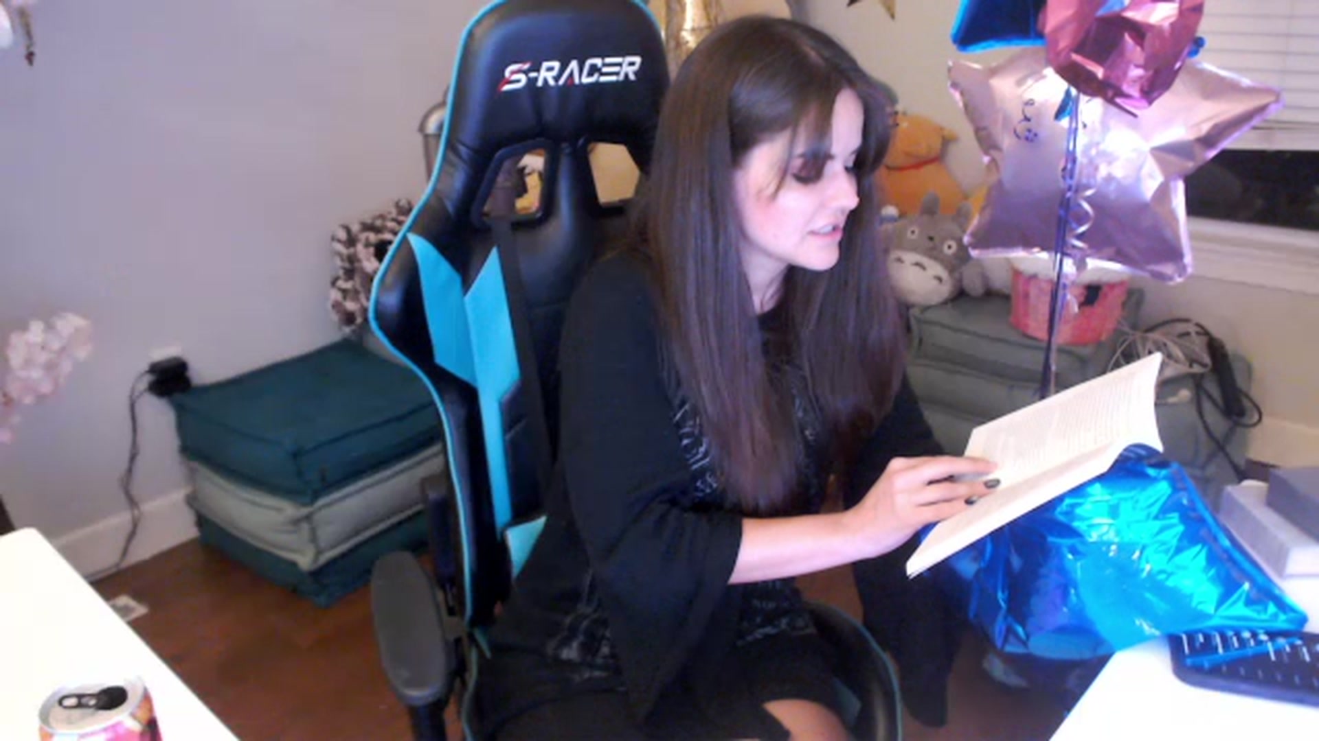 Gallery image thumbnail from DahliaIsDopey's myfreecams stream on, 07/14/2023, 02:44 image 11 of 20