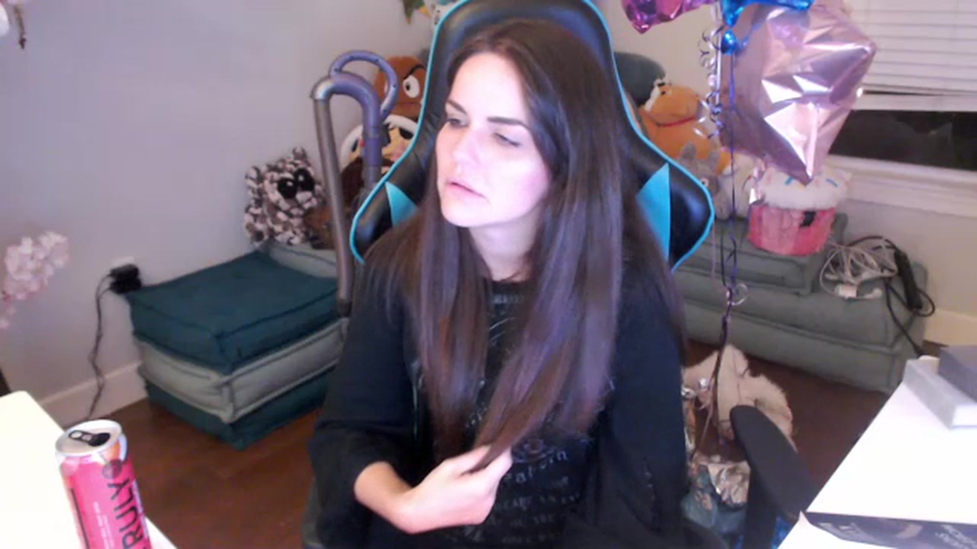 Gallery image thumbnail from DahliaIsDopey's myfreecams stream on, 07/14/2023, 02:44 image 15 of 20