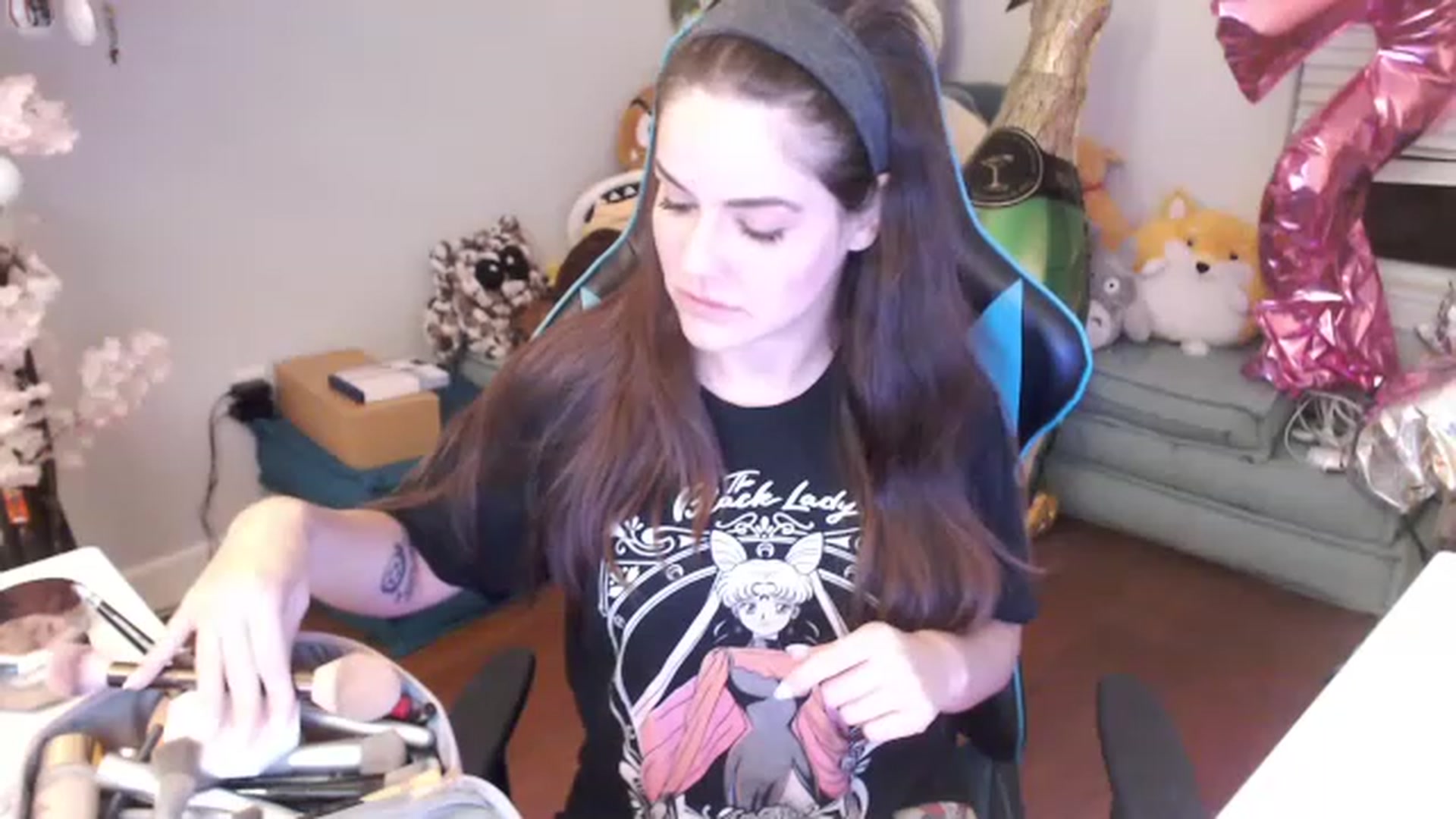 Gallery image thumbnail from DahliaIsDopey's myfreecams stream on, 07/24/2023, 02:13 image 7 of 20