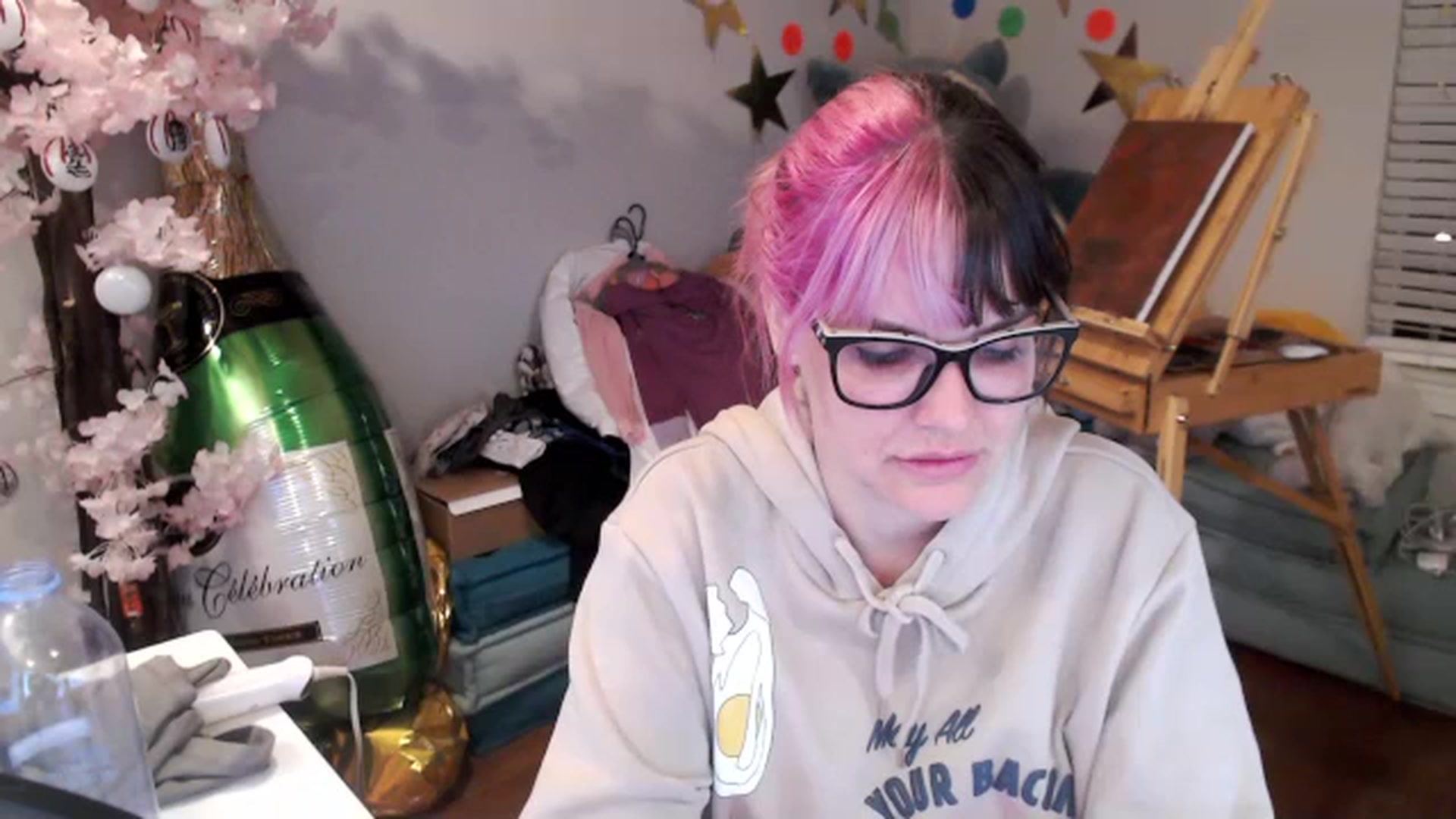 Gallery image thumbnail from DahliaIsDopey's myfreecams stream on, 09/19/2023, 06:48 image 1 of 20