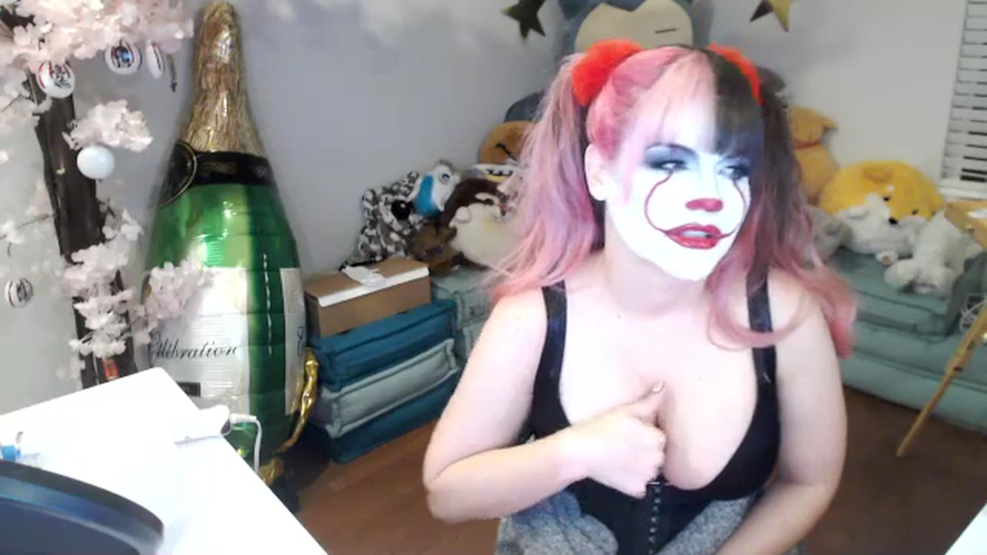 Gallery image thumbnail from DahliaIsDopey's myfreecams stream on, 09/23/2023, 02:06 image 16 of 20