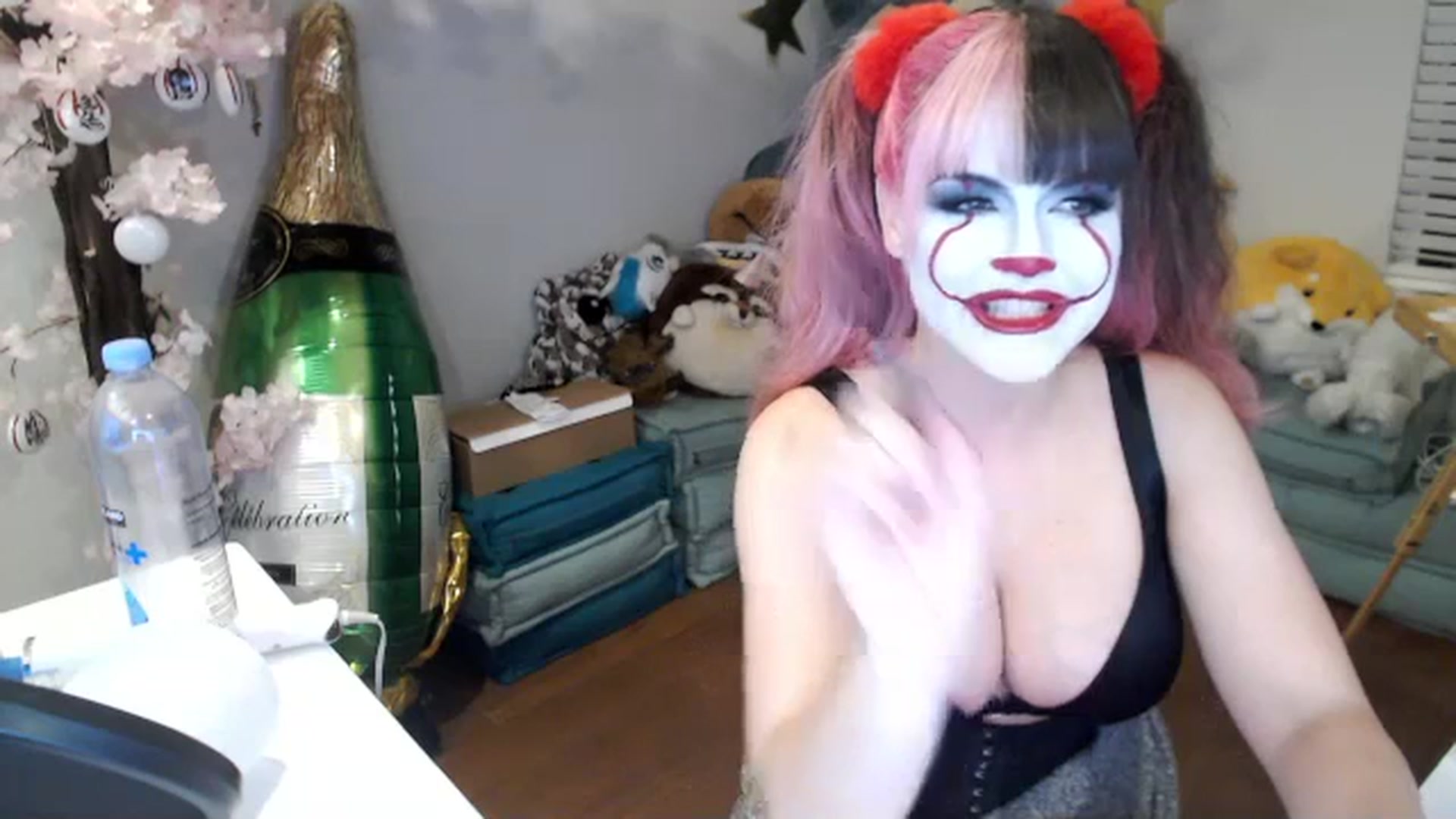 Gallery image thumbnail from DahliaIsDopey's myfreecams stream on, 09/23/2023, 02:06 image 5 of 20