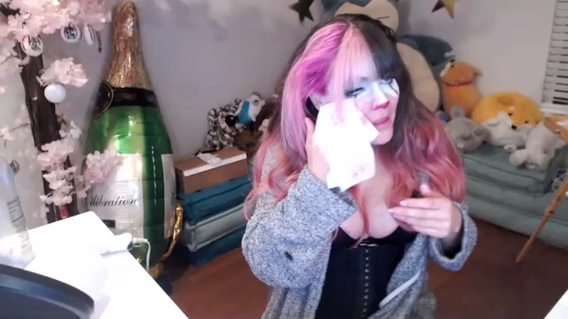 Gallery image thumbnail from DahliaIsDopey's myfreecams stream on, 09/23/2023, 02:31 image 19 of 20