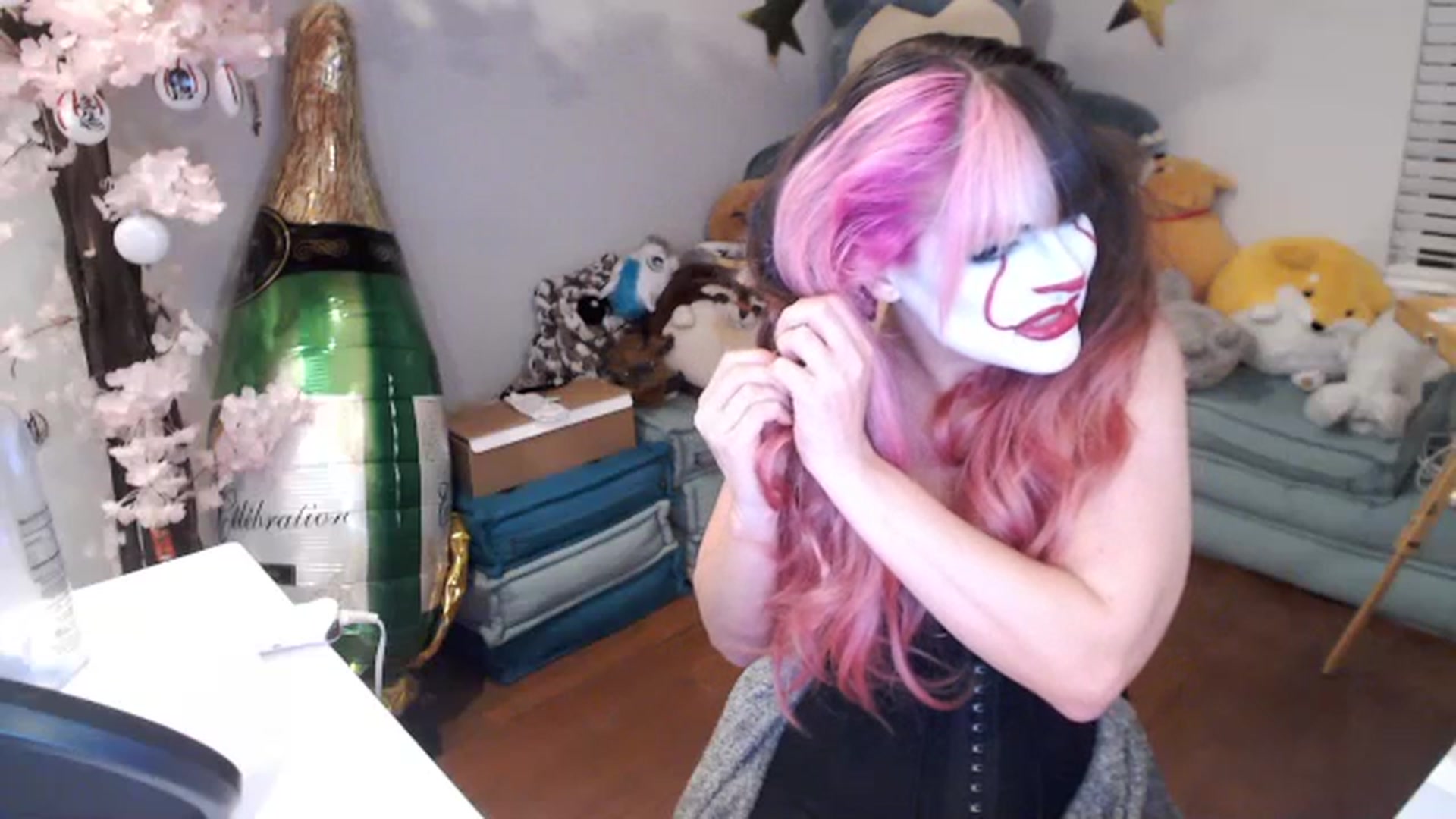 Gallery image thumbnail from DahliaIsDopey's myfreecams stream on, 09/23/2023, 02:31 image 7 of 20